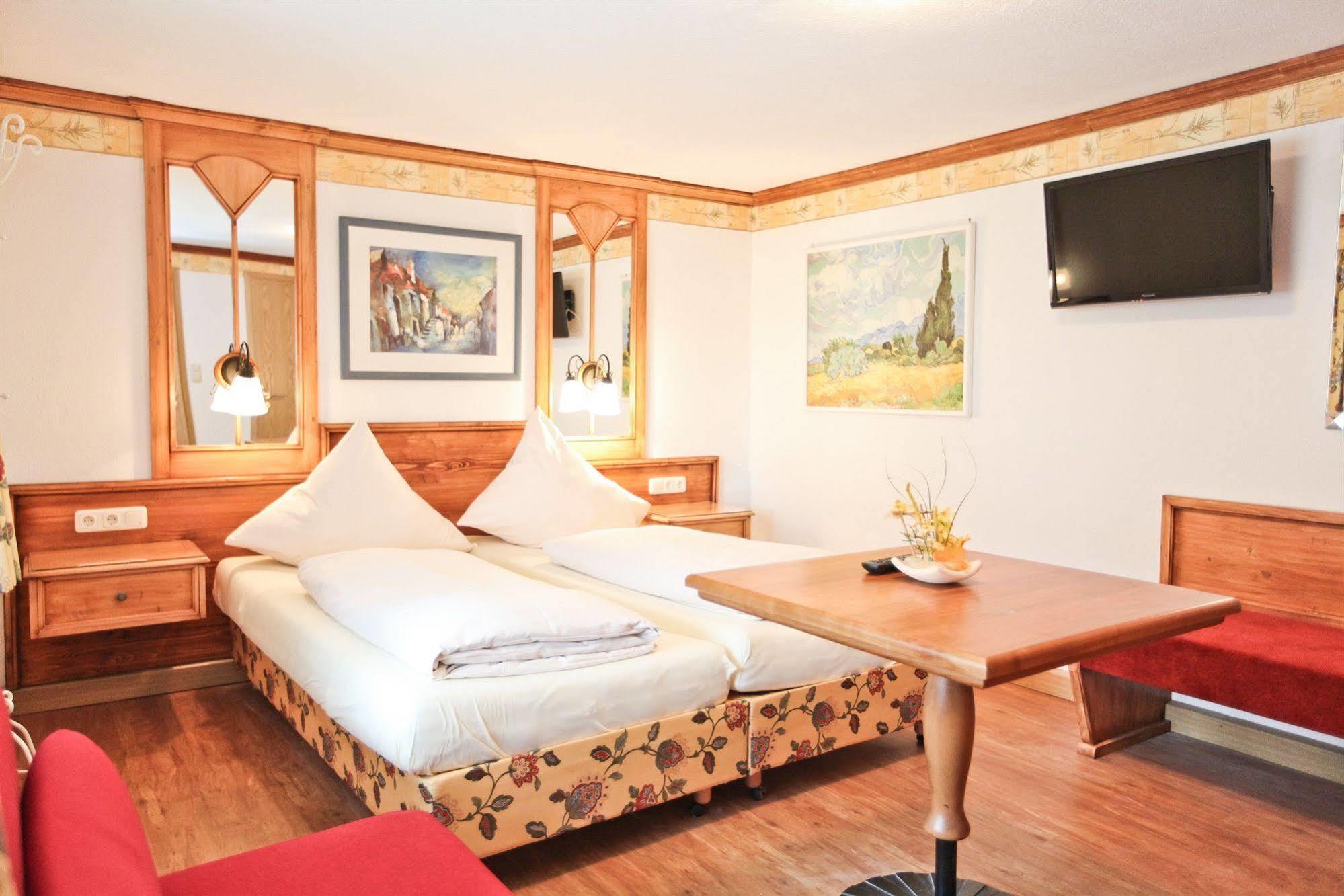 Hotel San Marco Füssen Esterno foto